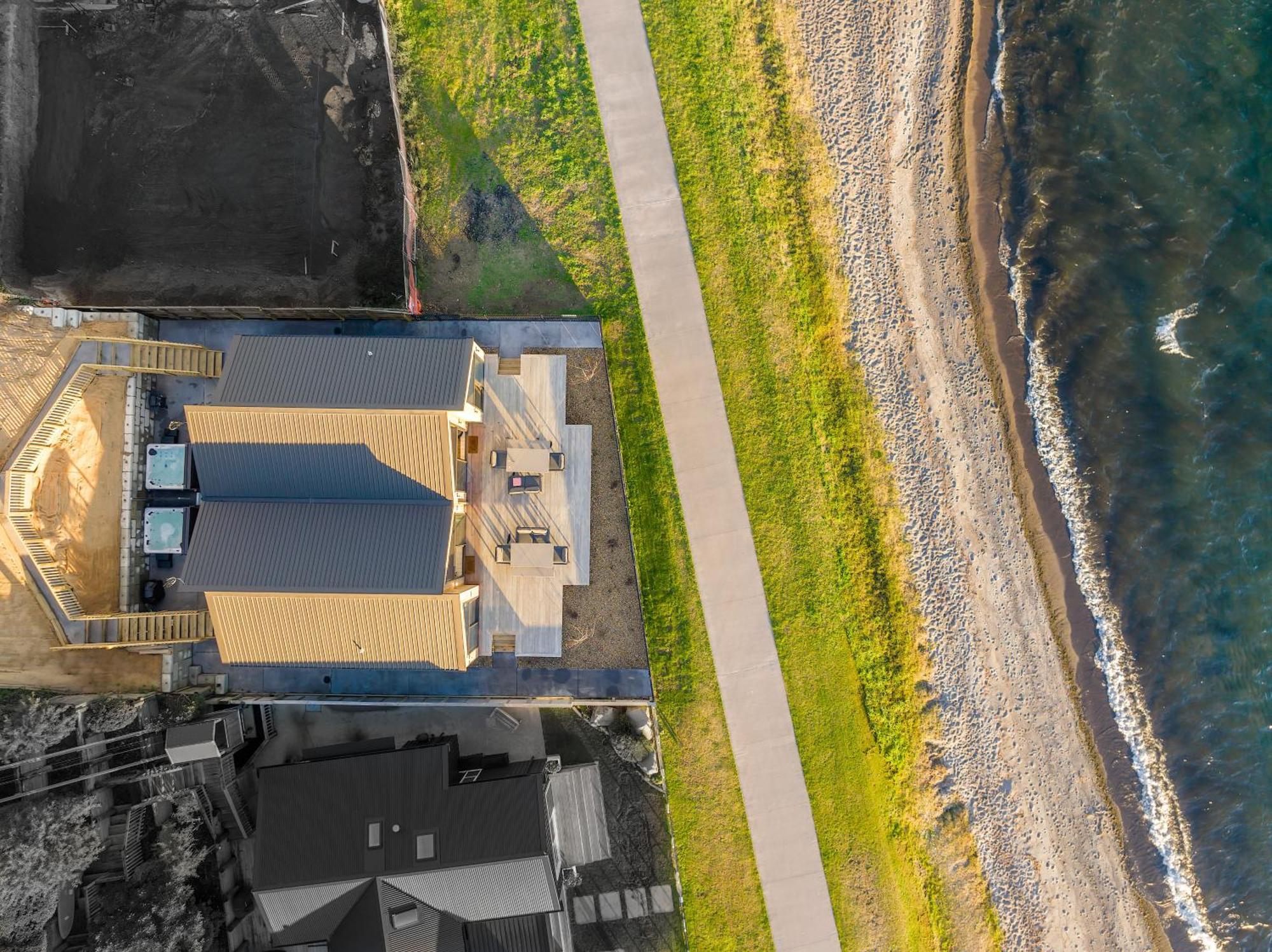 Ferienhaus Absolute Lakefront House *